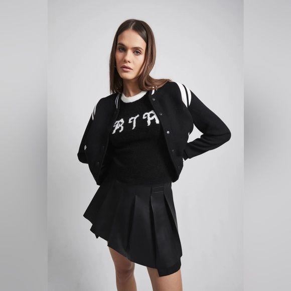 NWT Road to Awe RtA OPHELIE VARSITY JACKET Black white sz Large - Picture 5 of 8